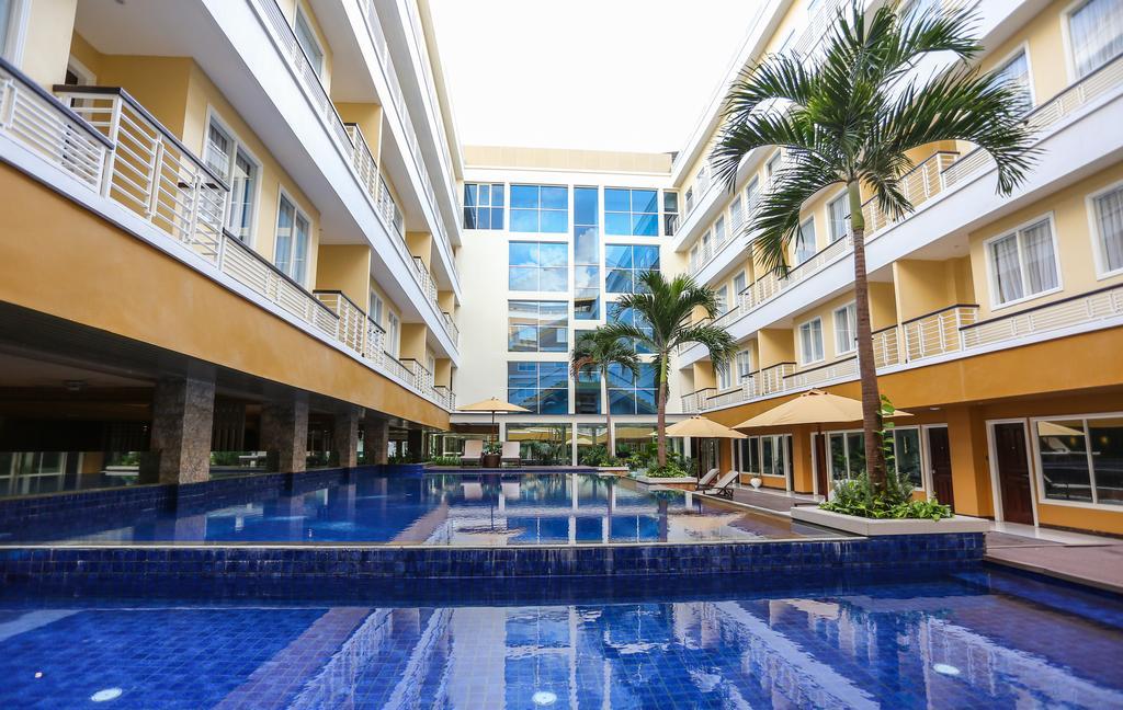 Sylvia Hotel Premier Kupang Kupang  Exterior foto